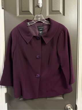 Doncaster Women's Plum Button-Front Jacket/Blazer